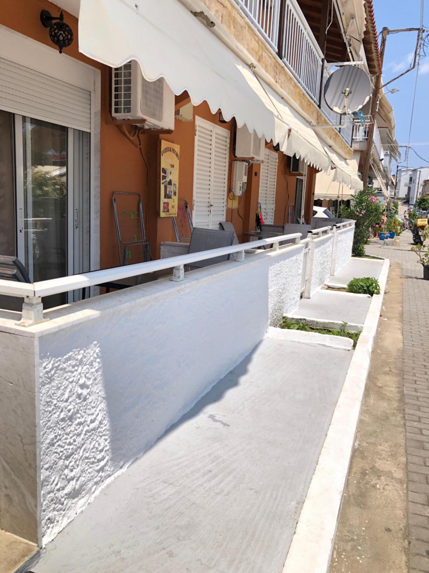 Eudokia Rooms Sarti Exteriér fotografie